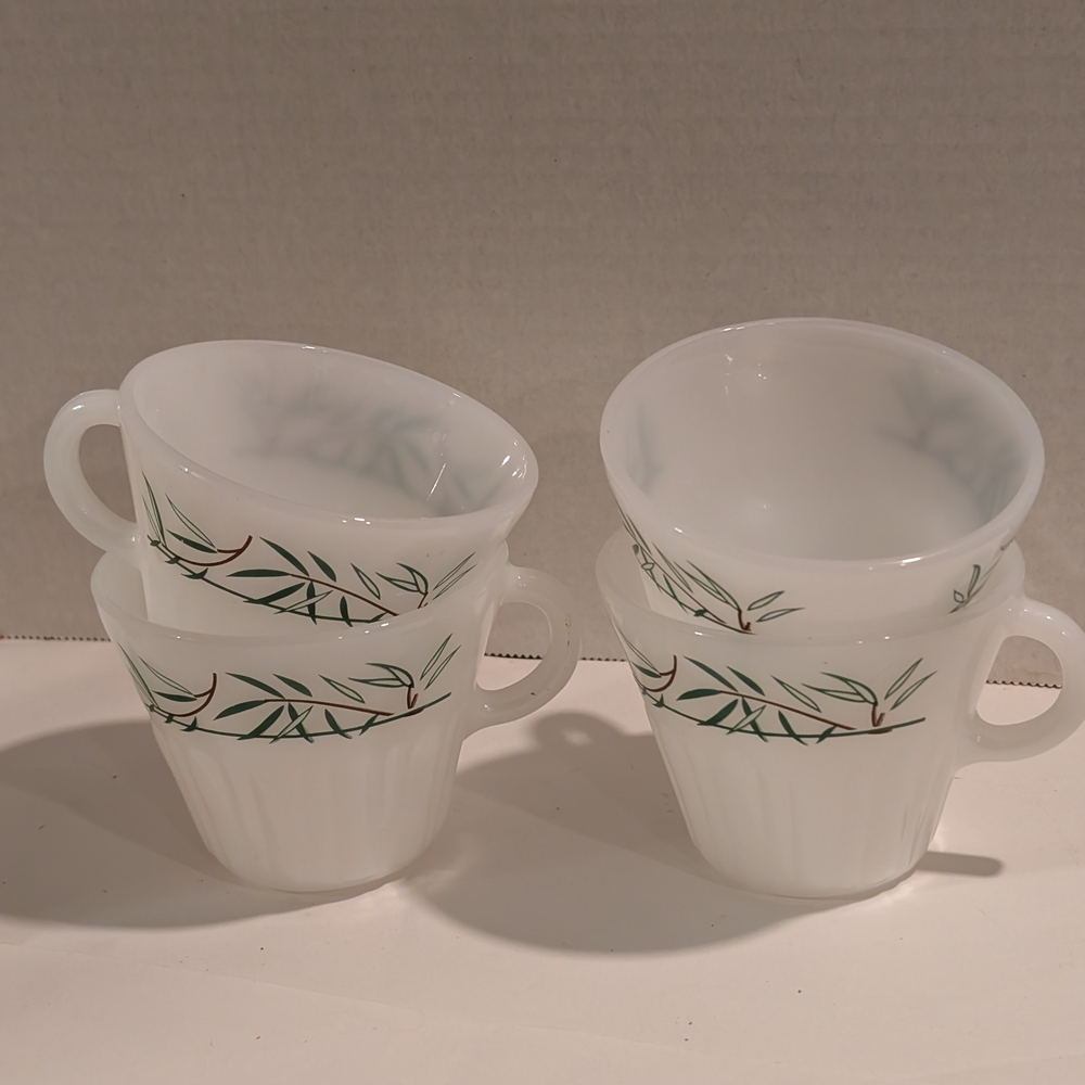 4 Termocrisa Milk Glass Cups, Bamboo Pattern.  4 Cups No Saucers.